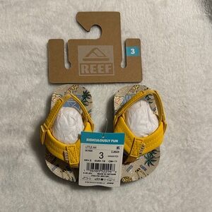 Reef Kids Tropical Yellow Sandals